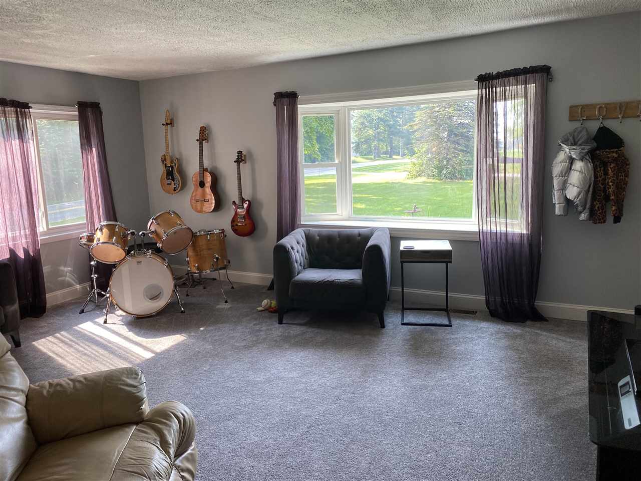 14169 Elms Road Montrose, MI 48457 - Photo 15 of 58 50050866-14.JPG