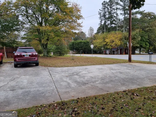 $268,000 | 7905 Rivertown Road, Fairburn, GA 30213