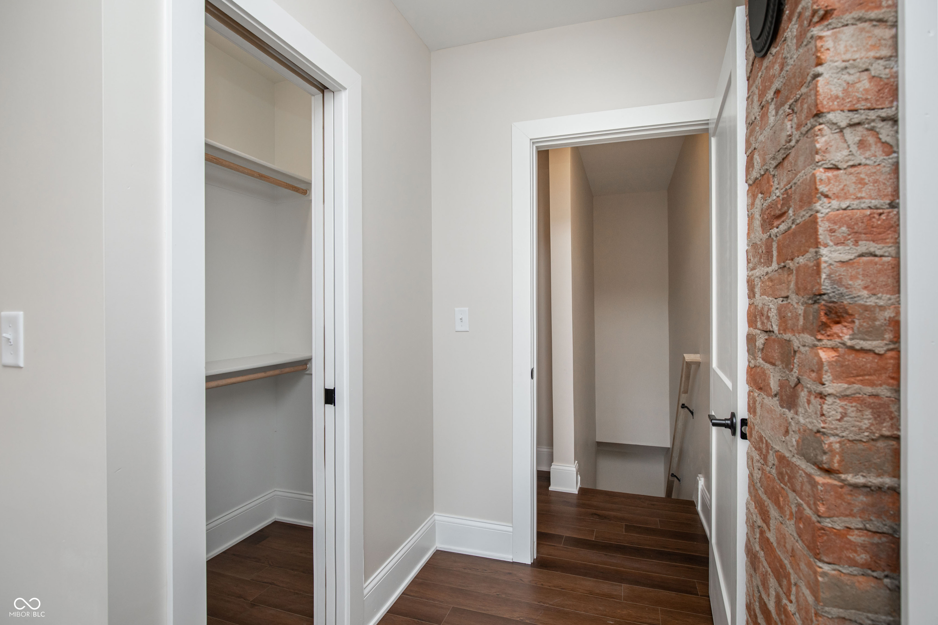 405 Keystone Avenue Indianapolis, IN 46201 - Photo 19 of 54