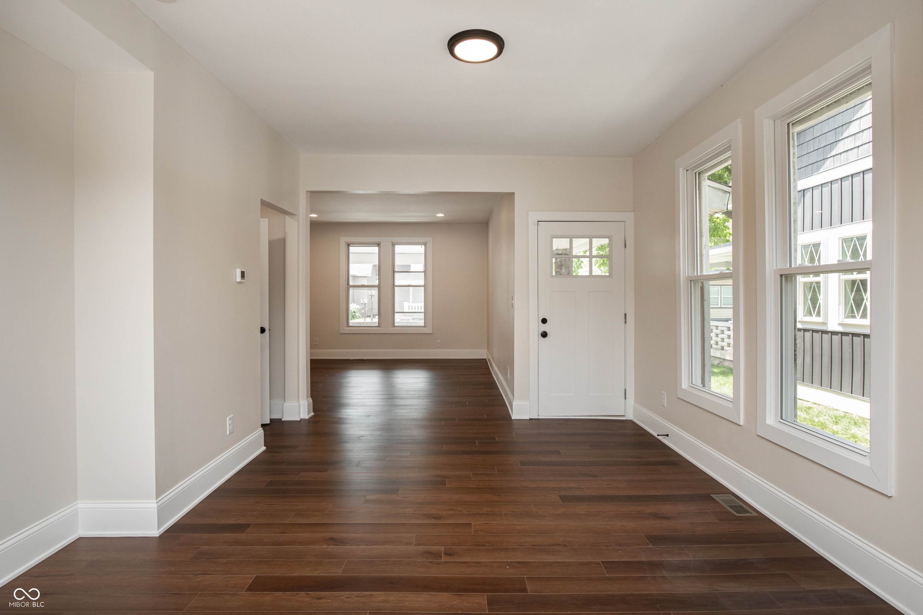 405 Keystone Avenue Indianapolis, IN 46201 - Photo 3 of 54