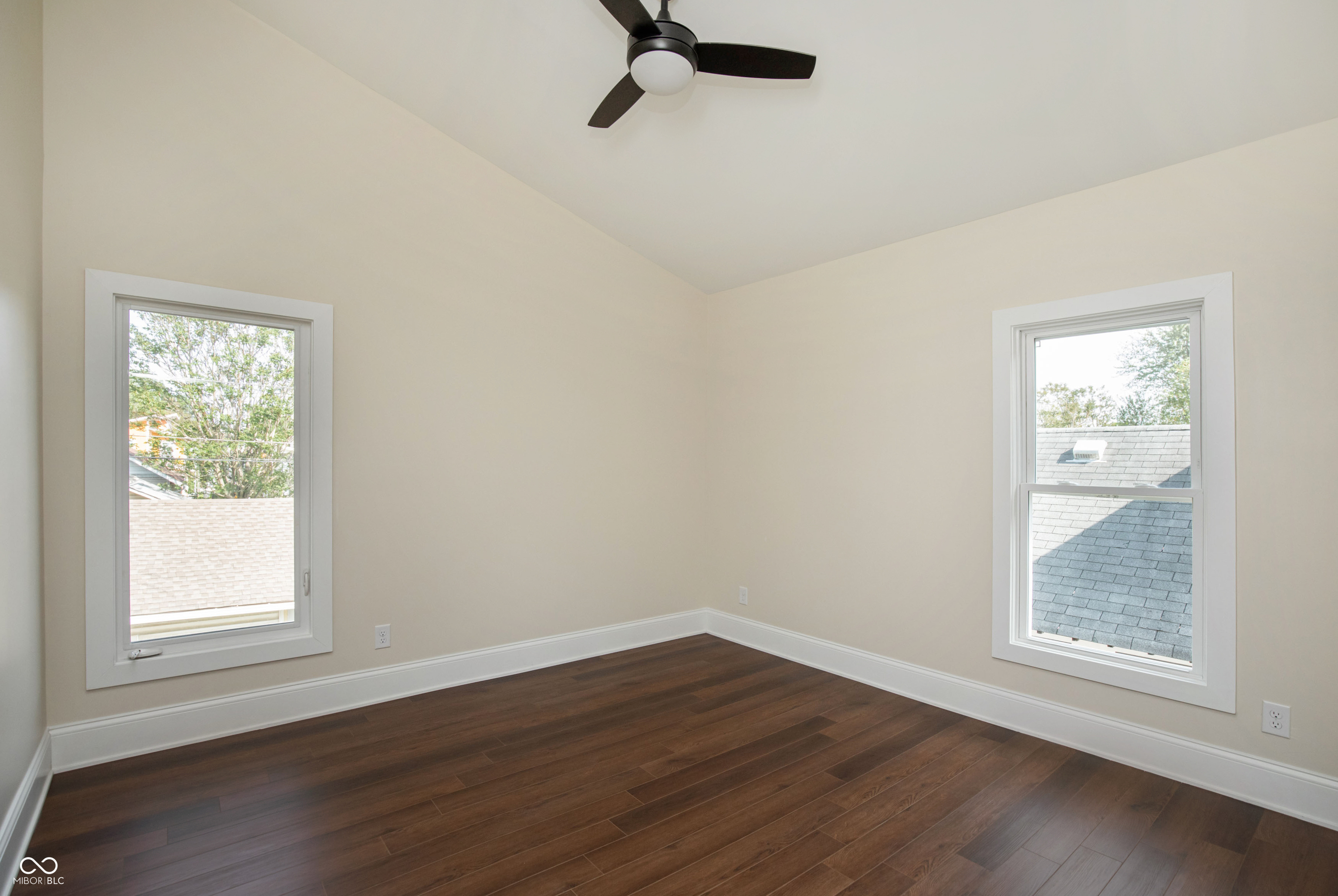 405 Keystone Avenue Indianapolis, IN 46201 - Photo 40 of 54