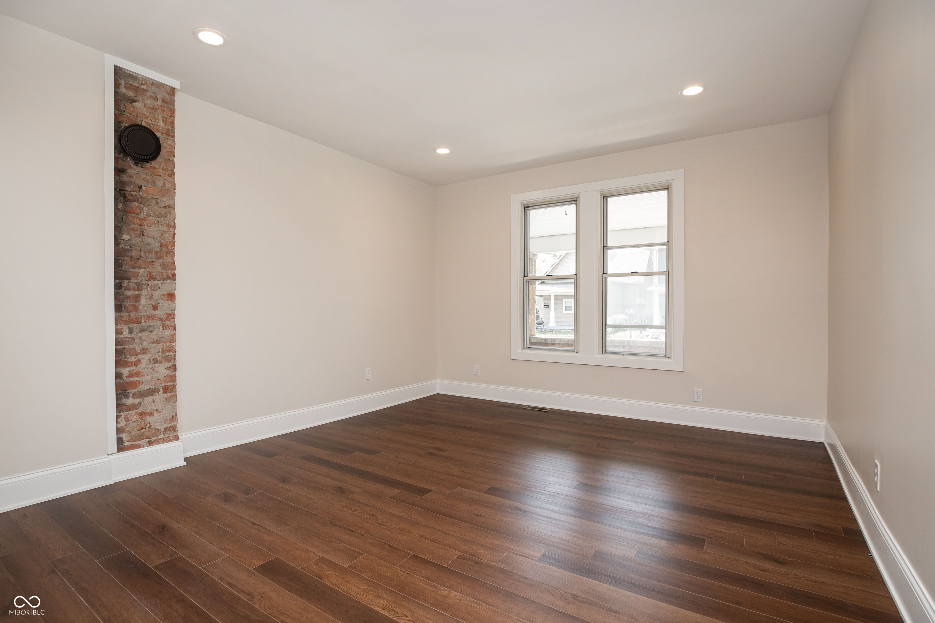 405 Keystone Avenue Indianapolis, IN 46201 - Photo 4 of 54