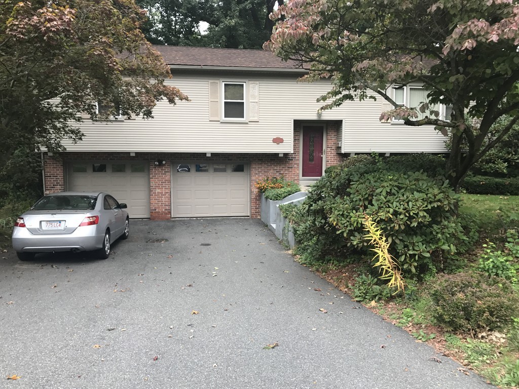 82 Avondale Road Longmeadow, MA 01106 - Photo 1 of 25 Gallery Image 1