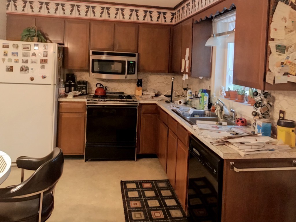 82 Avondale Road Longmeadow, MA 01106 - Photo 11 of 25 Gallery Image 11