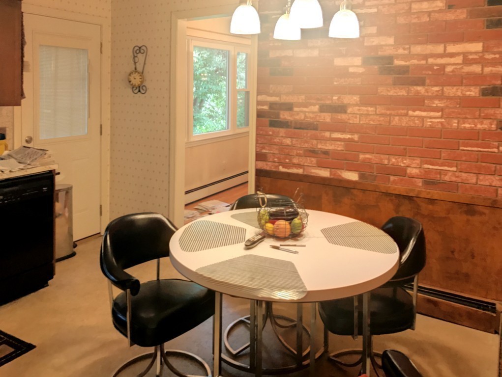 82 Avondale Road Longmeadow, MA 01106 - Photo 12 of 25 Gallery Image 12