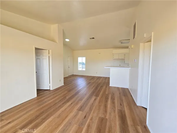 $1,450 | 21411 Hacienda Boulevard, Unit C, California City, CA 93505