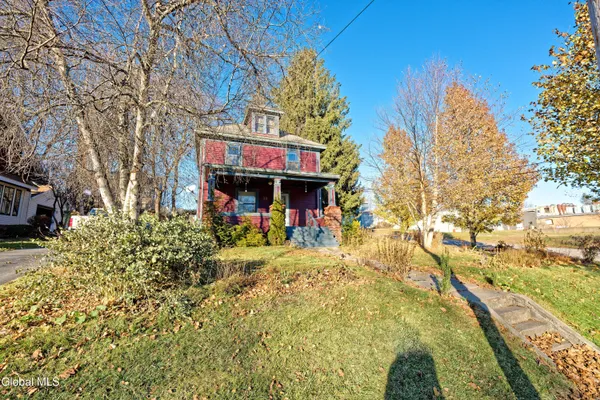 $170,000 | 18 1st Avenue, Mayfield, NY 12117
