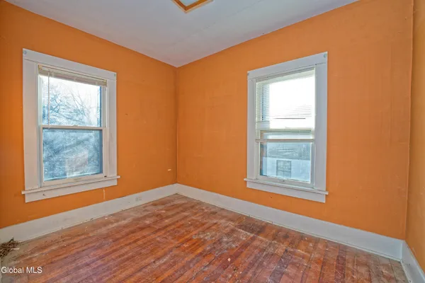 $170,000 | 18 1st Avenue, Mayfield, NY 12117