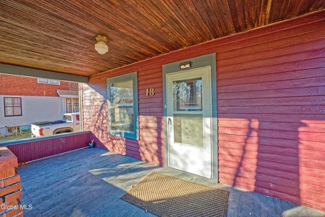 $200,000 | 18 1st Avenue, Mayfield, NY 12117