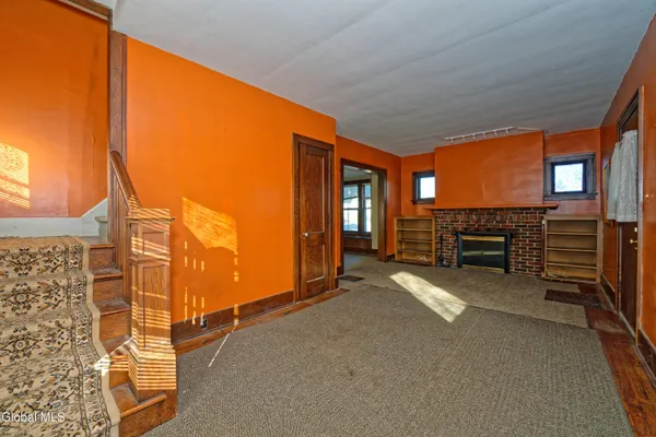 $170,000 | 18 1st Avenue, Mayfield, NY 12117