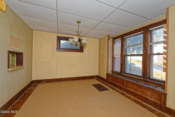 $170,000 | 18 1st Avenue, Mayfield, NY 12117