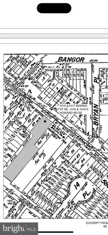 a black and white photo of a projector