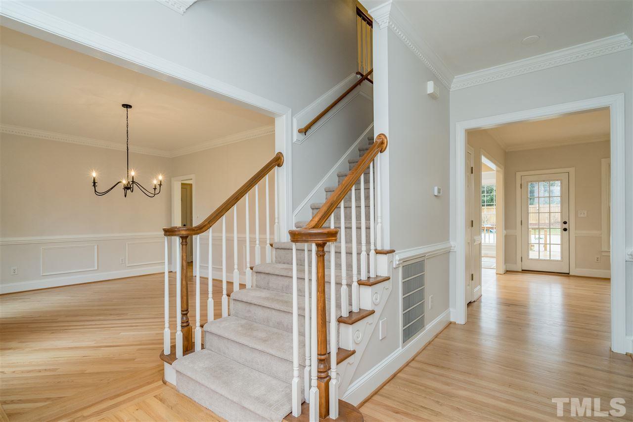 6916 Darcy Lane Raleigh, NC 27606 - Photo 2 of 30 Gallery Image 2