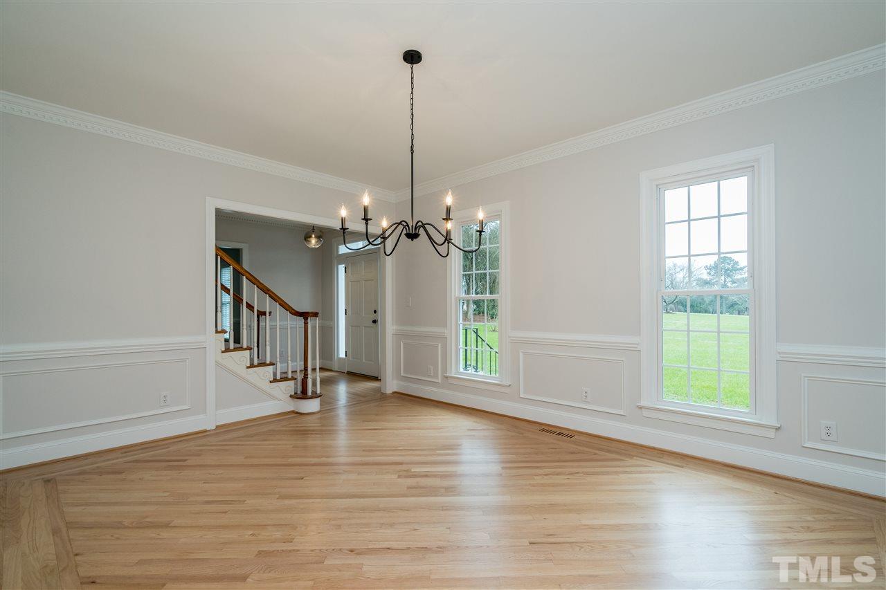 6916 Darcy Lane Raleigh, NC 27606 - Photo 3 of 30 Gallery Image 3