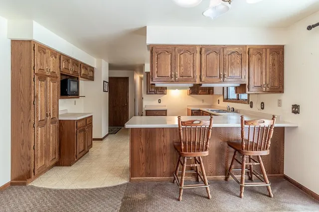 $475,000 | N5558 County Road West, New London, WI 54961