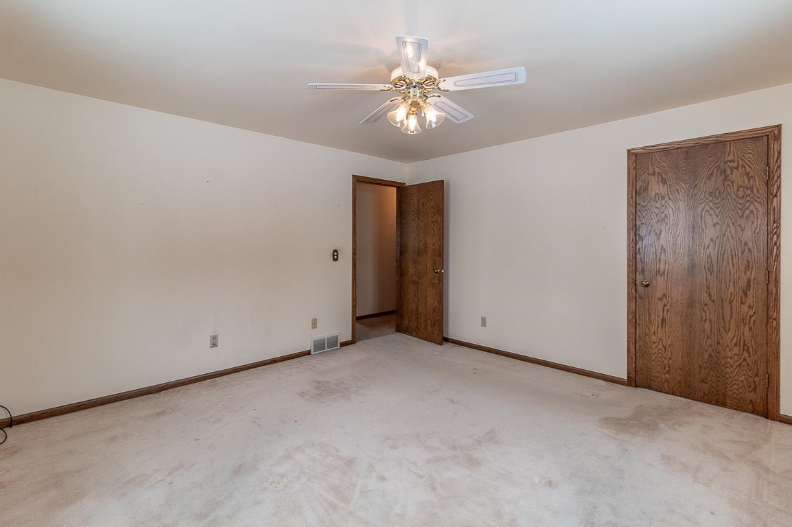 N5558 County Road West New London, WI 54961 - Photo 18 of 55