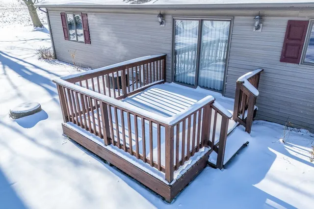 $475,000 | N5558 County Road West, New London, WI 54961