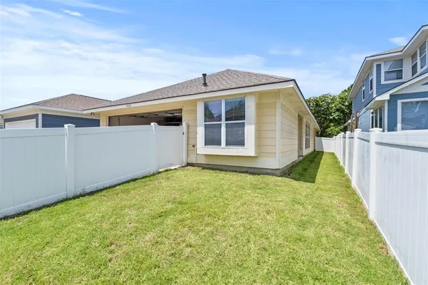 $310,000 | 1732 Jasmine Trail, Savannah, TX 76227