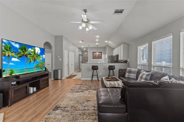 $310,000 | 1732 Jasmine Trail, Savannah, TX 76227