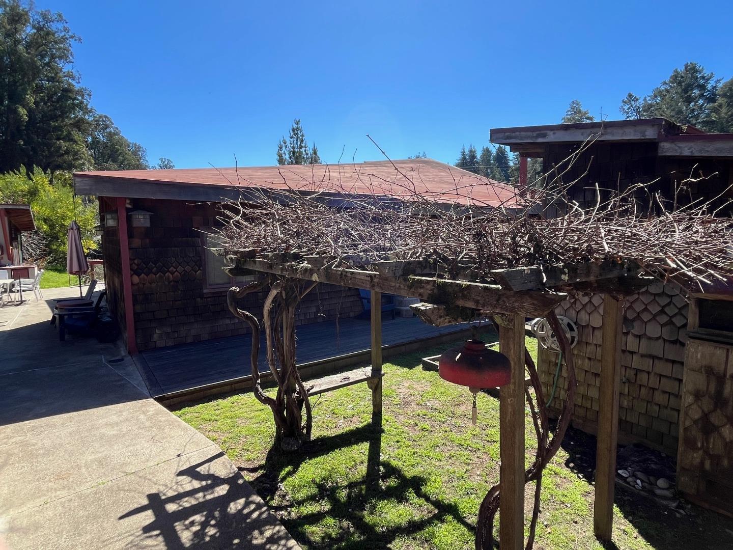 1557 Day Valley Road Aptos, CA 95003 - Photo 36 of 43 a view of outdoor seating space
