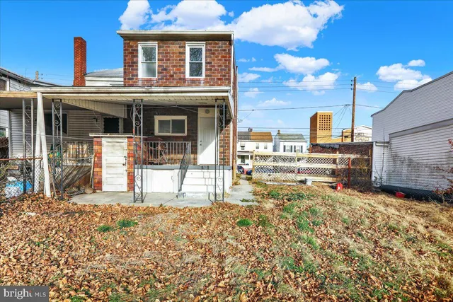 a view of a house with a outdoor space