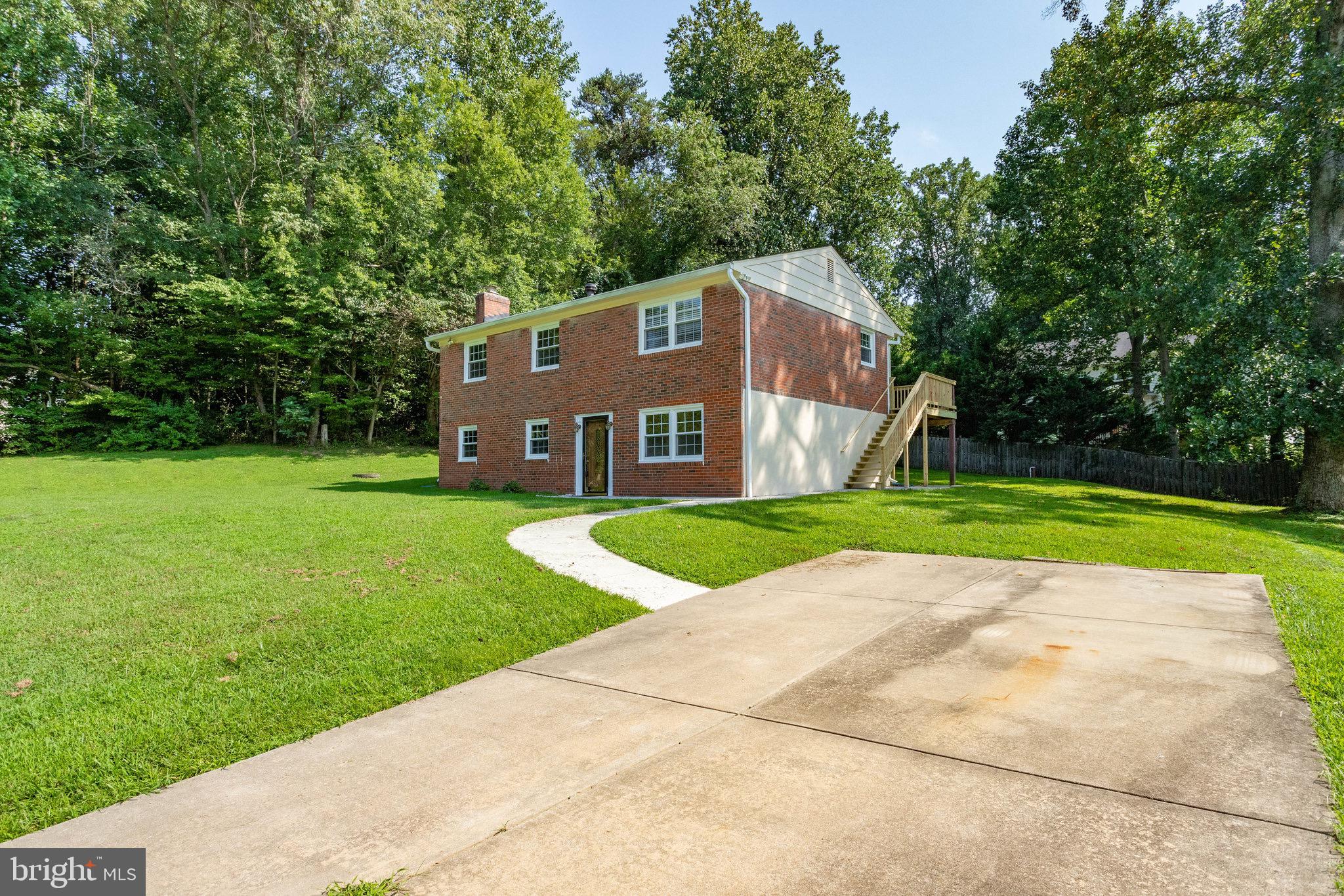 7045 Yates Ford Road Manassas, VA 20111 - Photo 11 of 53 Gallery Image 11
