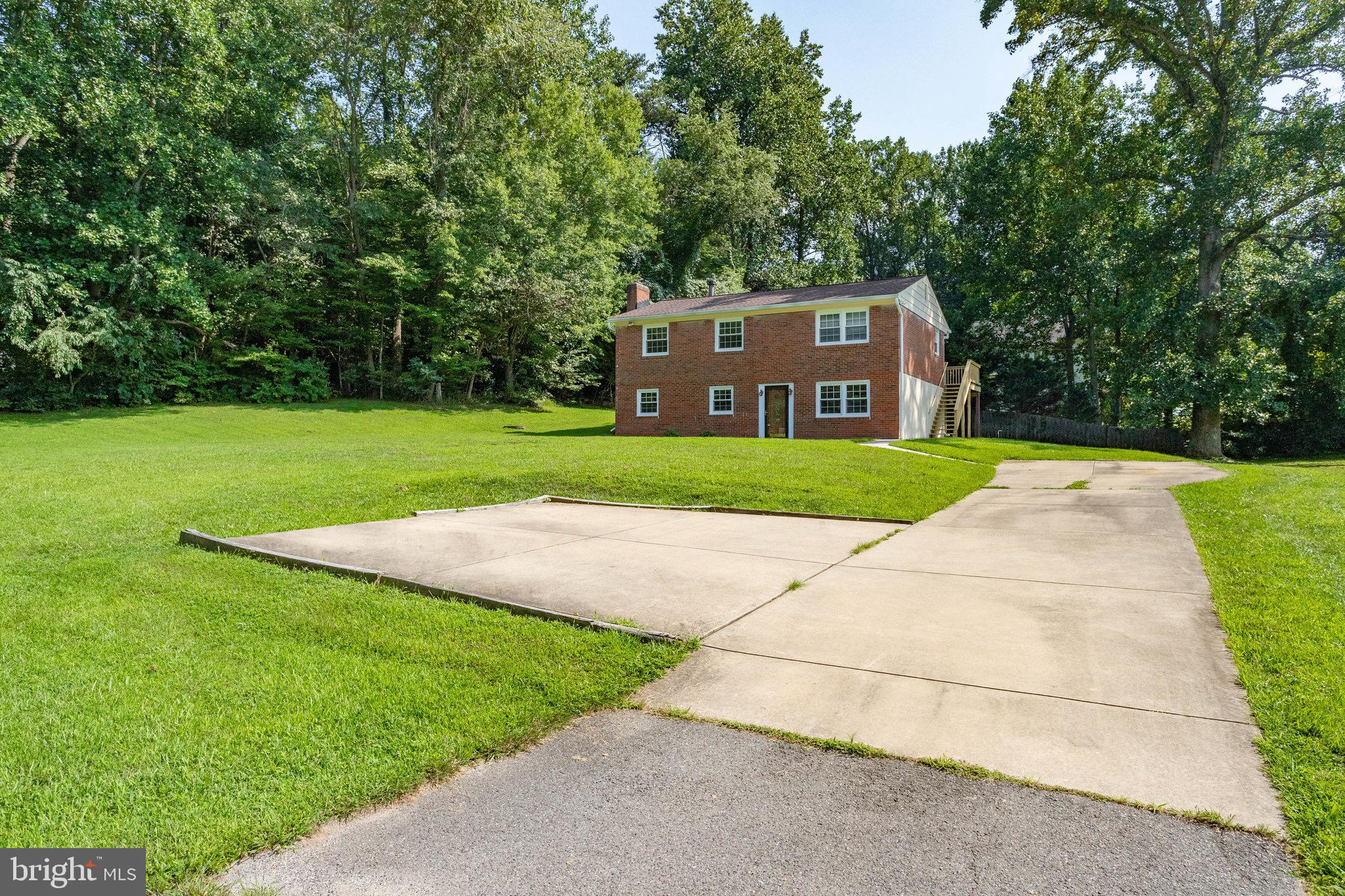 7045 Yates Ford Road Manassas, VA 20111 - Photo 13 of 53 Gallery Image 13