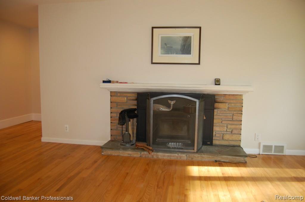 32860 Haverford Road Franklin, MI 48025 - Photo 20 of 29