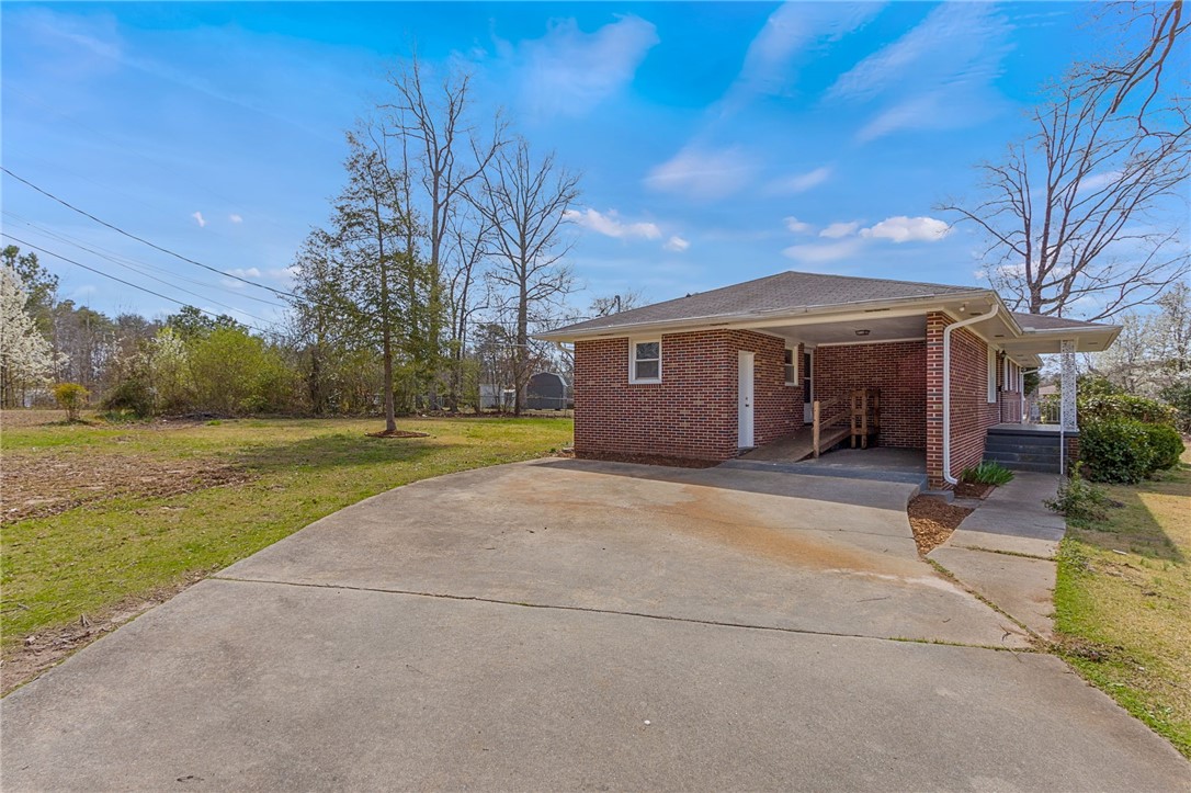 212 Corning Street Anderson, SC 29624 - Photo 19 of 25