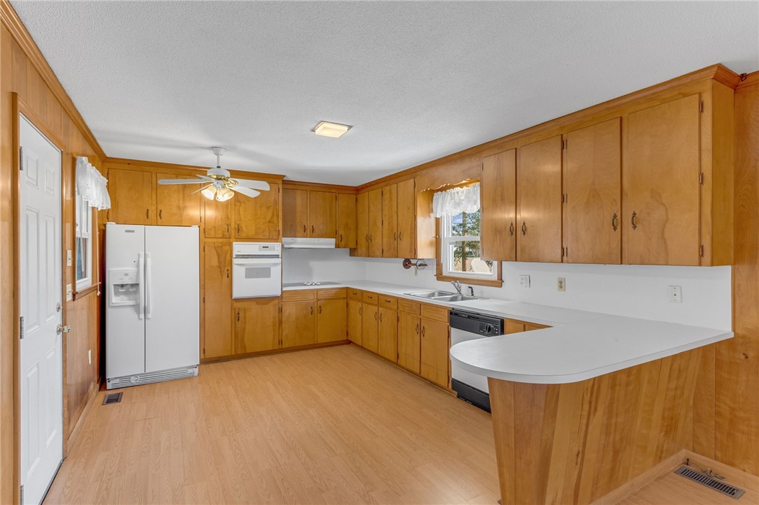 212 Corning Street Anderson, SC 29624 - Photo 7 of 25