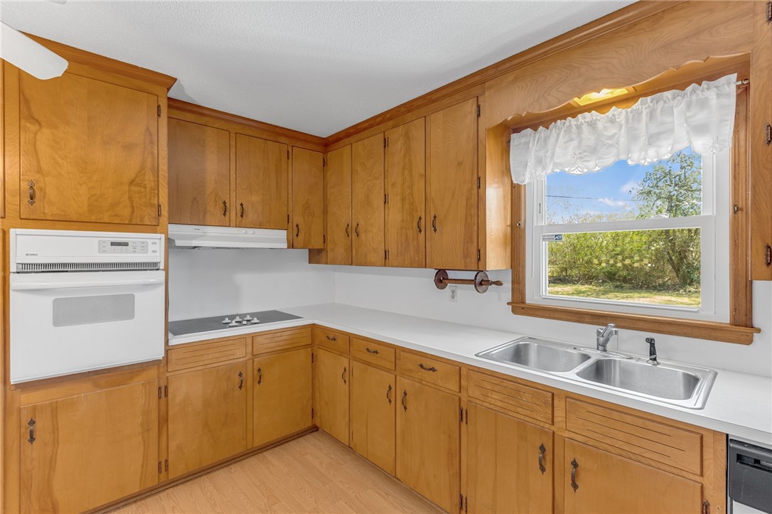 212 Corning Street Anderson, SC 29624 - Photo 9 of 25