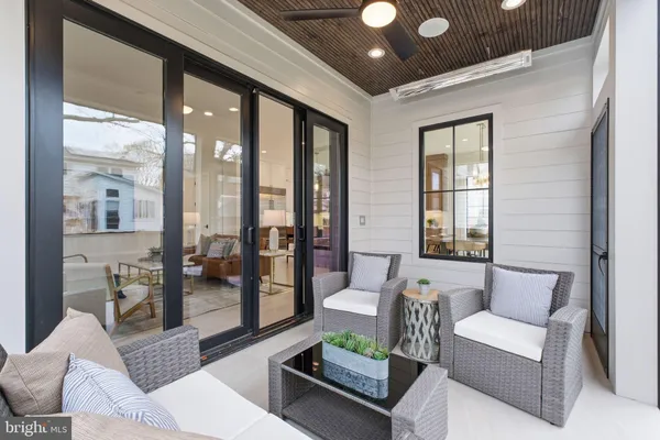 $2,499,900 | 802 North Edgewood Street, Arlington, VA 22201