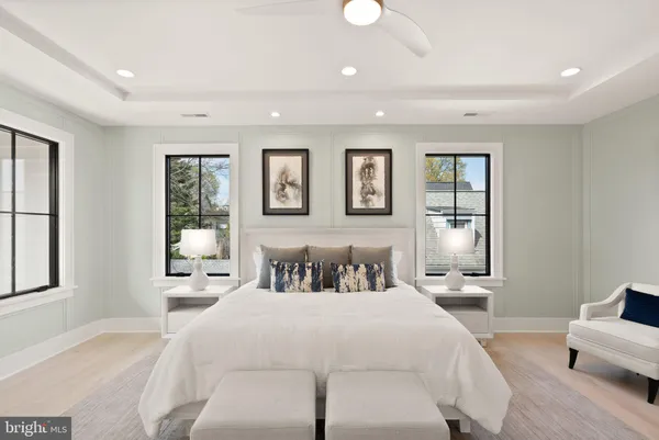 $2,499,900 | 802 North Edgewood Street, Arlington, VA 22201