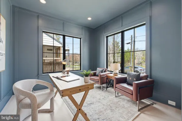 $2,499,900 | 802 North Edgewood Street, Arlington, VA 22201