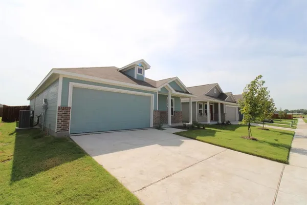 $1,785 | 5847 Rock Maple Drive, Princeton, TX 75407