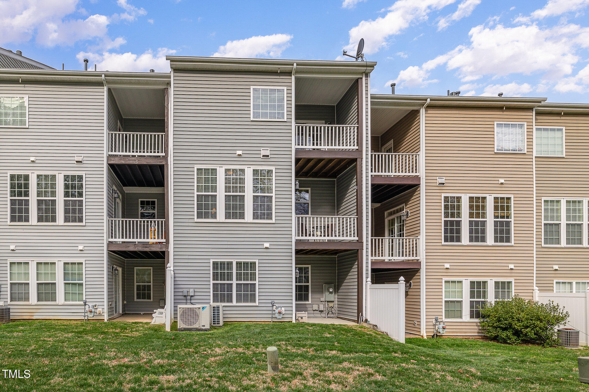 4020 Abbey Park Way Raleigh, NC 27612 - Photo 22 of 27 027_img_3855-edit_753