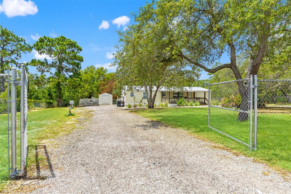 7876 Ridge Road Weeki Wachee, FL 34613 - Photo 37 of 54