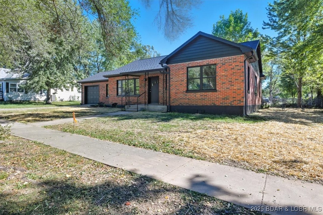 304 South Maple Street Eldon, MO 65026 - Photo 15 of 50