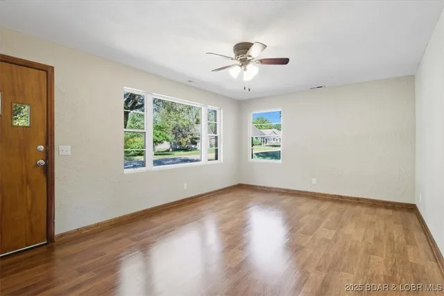 $199,900 | 304 South Maple Street, Eldon, MO 65026