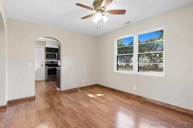 $199,900 | 304 South Maple Street, Eldon, MO 65026