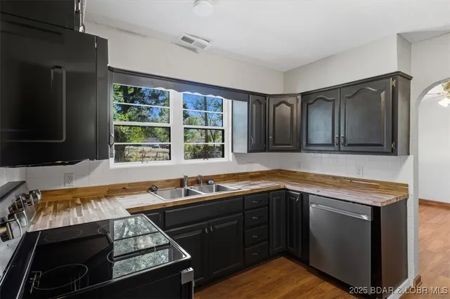 $199,900 | 304 South Maple Street, Eldon, MO 65026