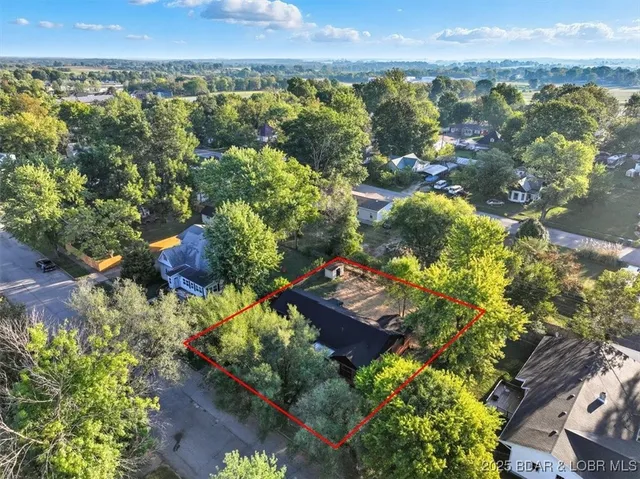 $199,900 | 304 South Maple Street, Eldon, MO 65026