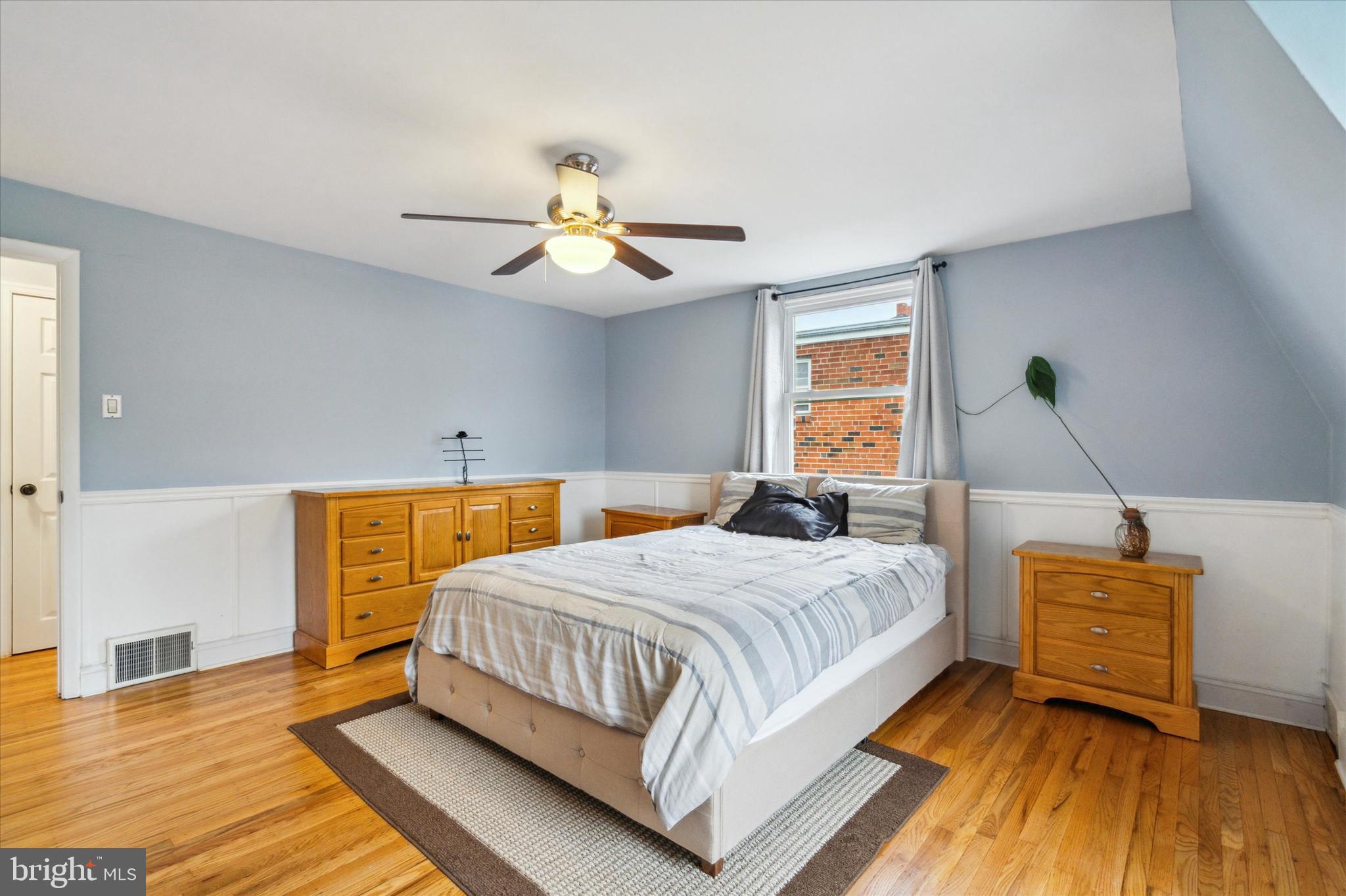 3536 Grant Avenue Philadelphia, PA 19114 - Photo 14 of 25