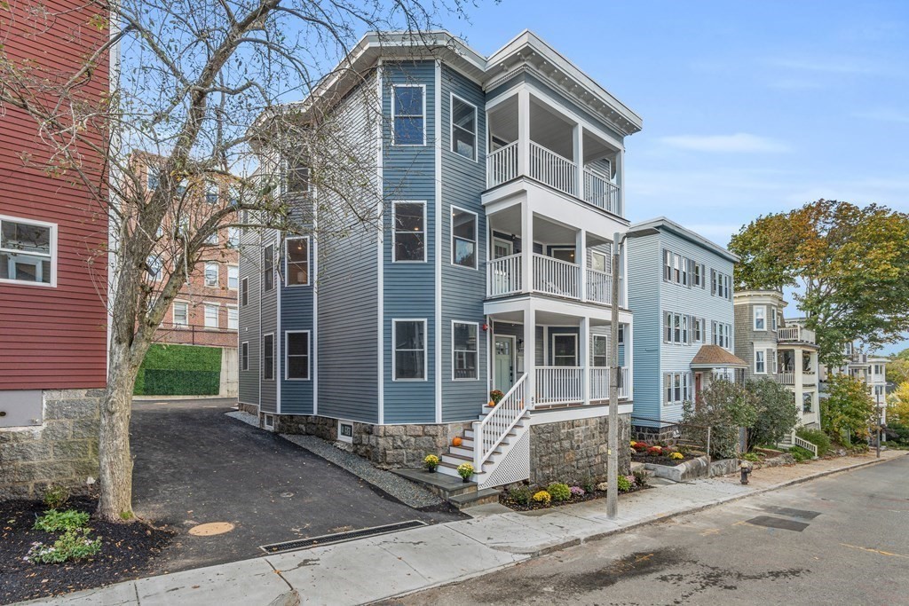 87 Parkton Road, Unit 3 Boston, MA 02130 - Photo 33 of 38 a front view of a building