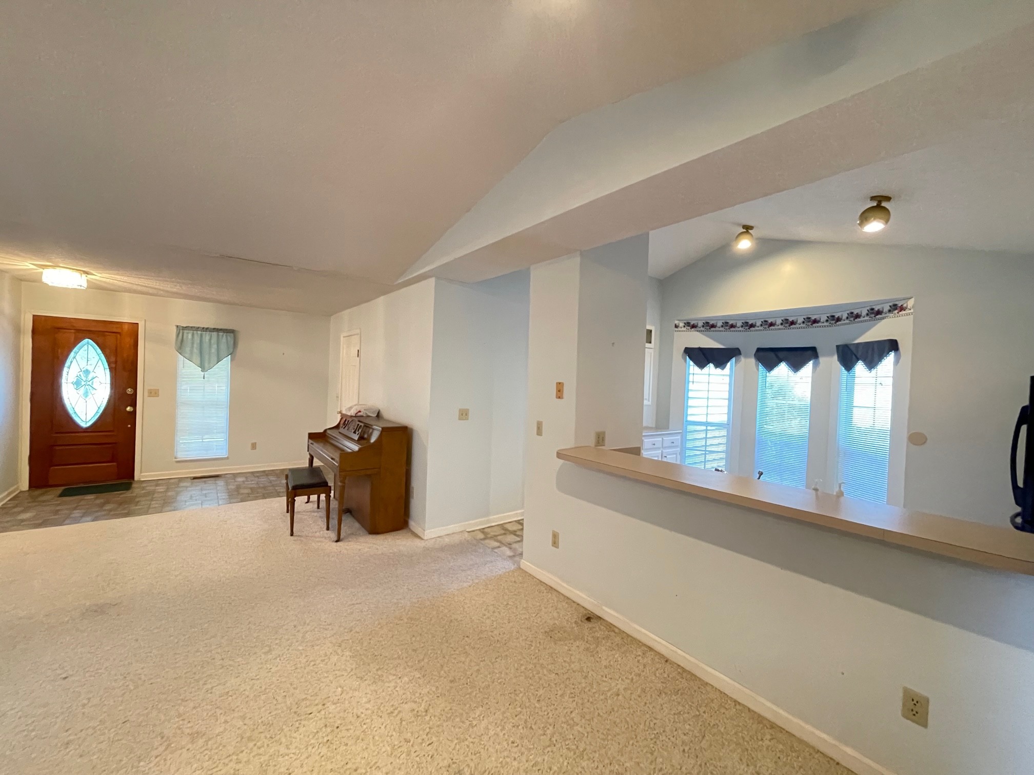 940 Pigeon Ridge Road Crossville, TN 38572 - Photo 11 of 26 Gallery Image 11