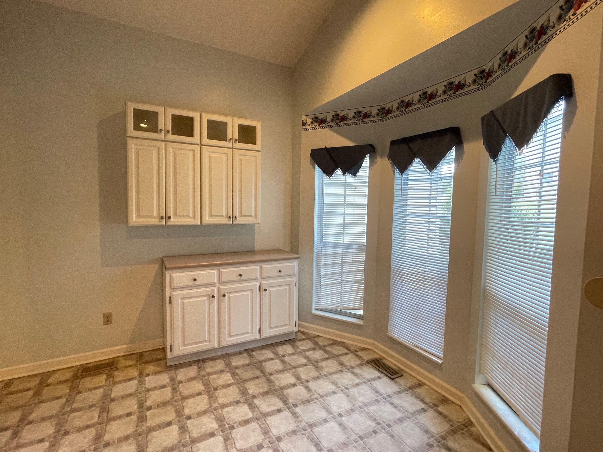 940 Pigeon Ridge Road Crossville, TN 38572 - Photo 14 of 26 Gallery Image 14