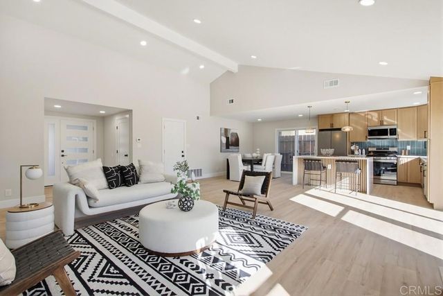 $899,990 | 3501 Redwood Street, Oceanside, CA 92058