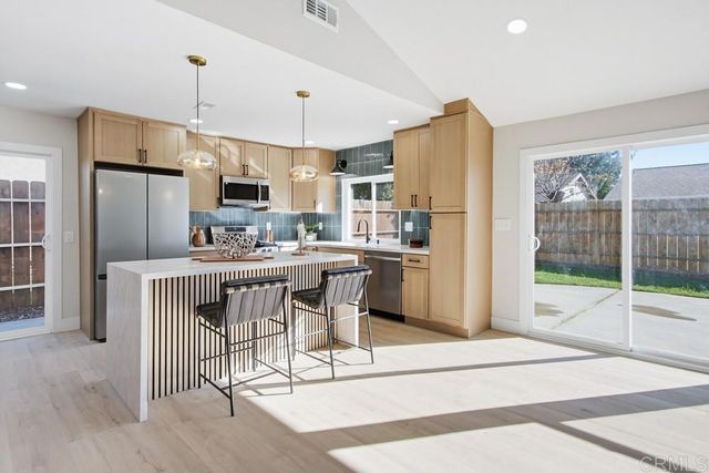 $899,990 | 3501 Redwood Street, Oceanside, CA 92058