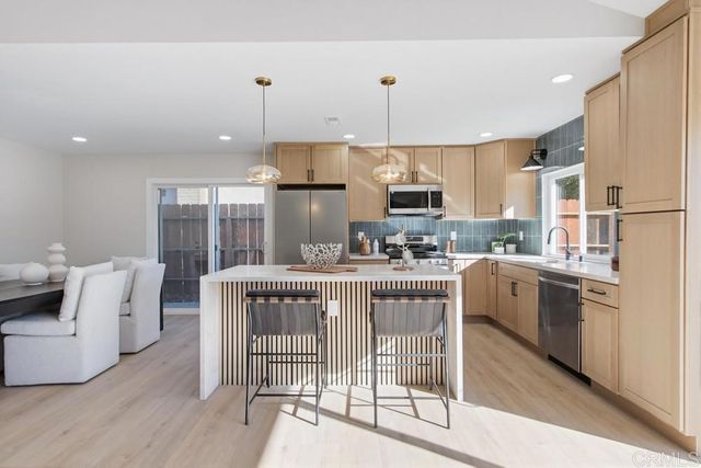 $899,990 | 3501 Redwood Street, Oceanside, CA 92058