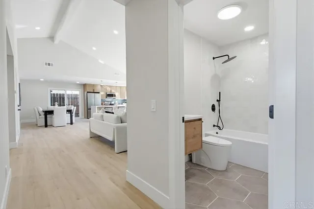 $899,999 | 3501 Redwood Street, Oceanside, CA 92058